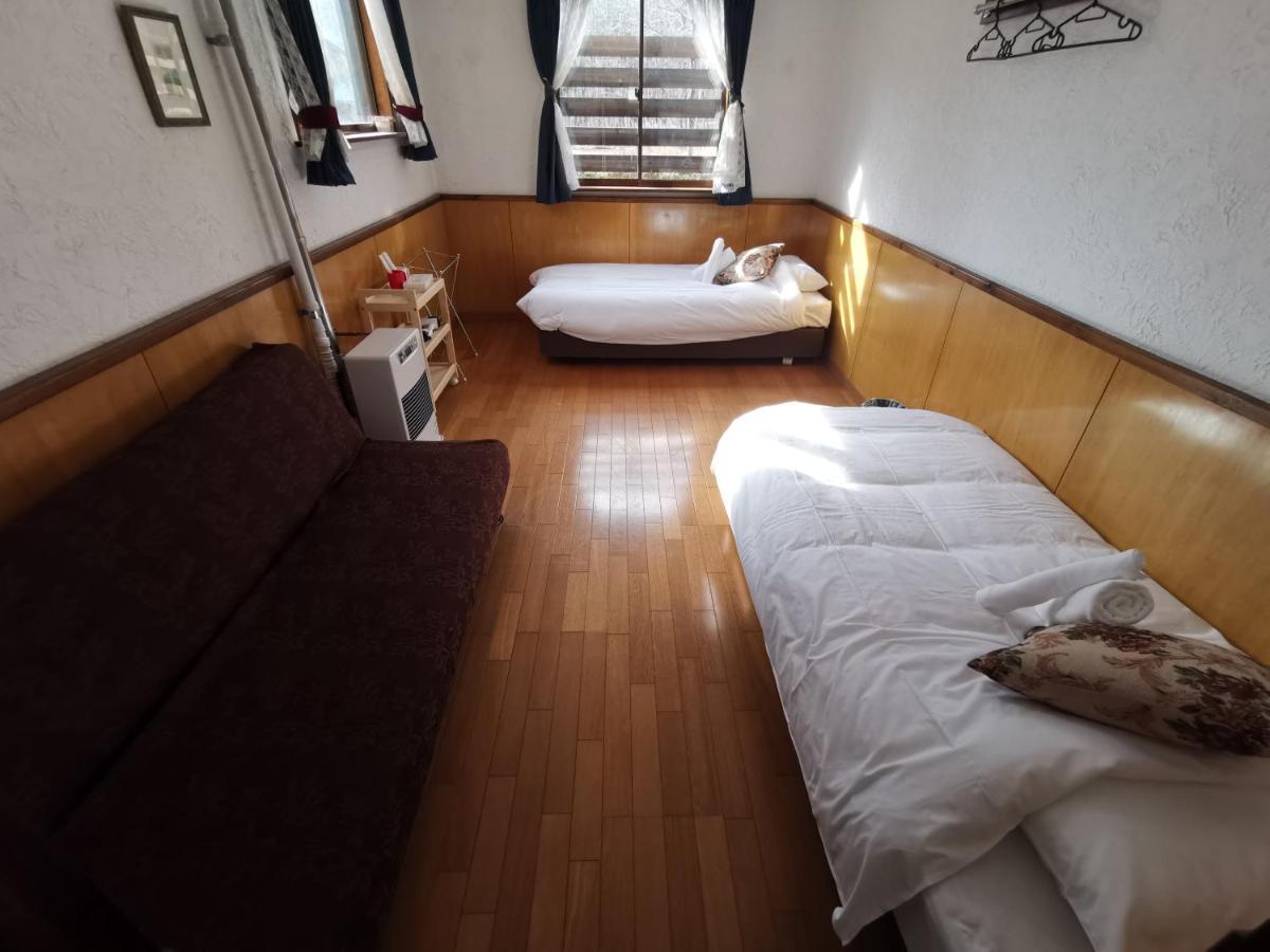 Hakuba Powder Republic Panzió Kültér fotó