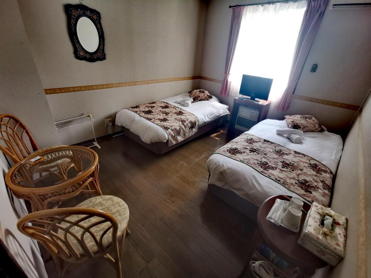 Hakuba Powder Republic Panzió Kültér fotó