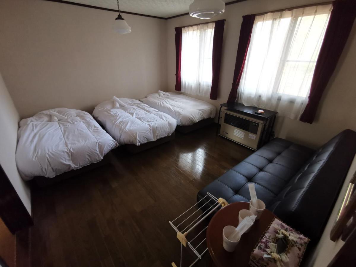 Hakuba Powder Republic Panzió Kültér fotó
